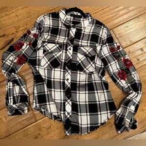 Woman’s Plaid Button Down with Embroidery